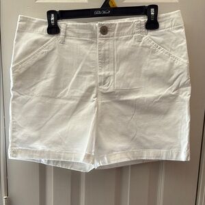 White Women's Shorts